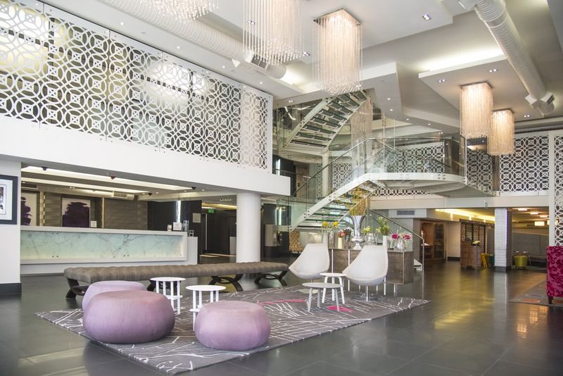 Hotel Doubletree By Hilton Cape Town Upper Eastside Exterior foto